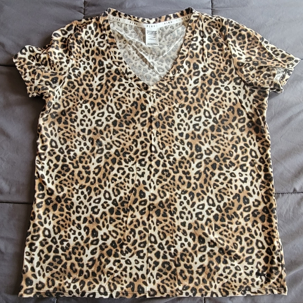 PINK T-shirt
